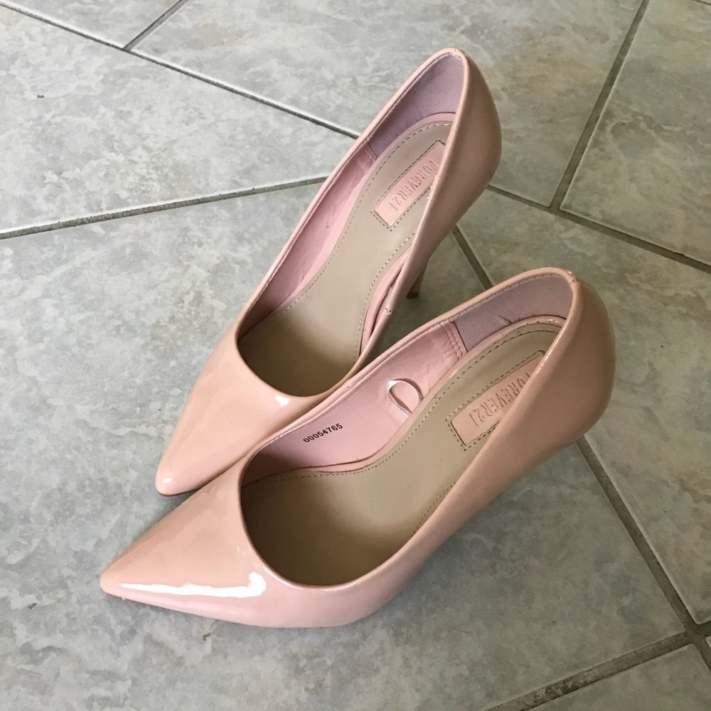 Size 7 blush pink heels 4.5 inch high